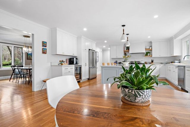 6 Ladyslipper Lane, Acton, MA 01720