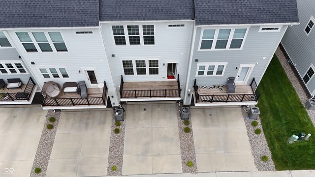 14565 Pomona Lane, Carmel, IN 46074