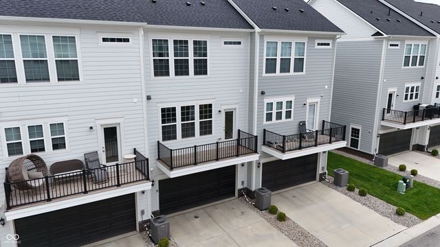 14565 Pomona Lane, Carmel, IN 46074