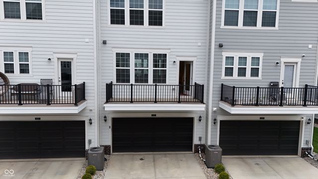 14565 Pomona Lane, Carmel, IN 46074