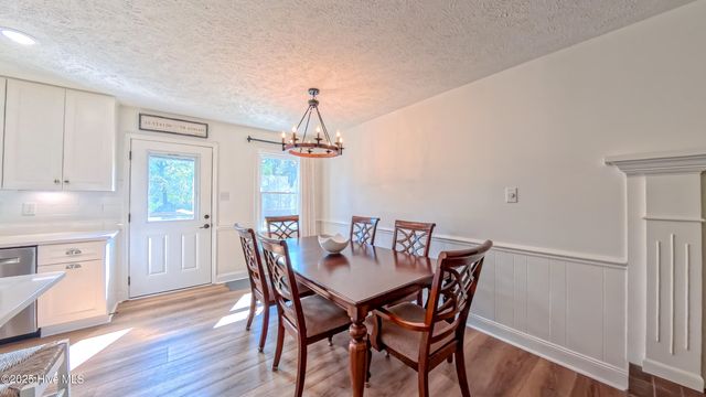 228 Windy Hill Road, Aberdeen, NC 28315