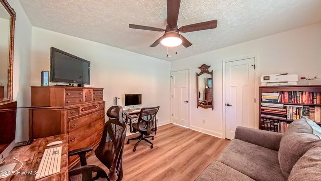 228 Windy Hill Road, Aberdeen, NC 28315
