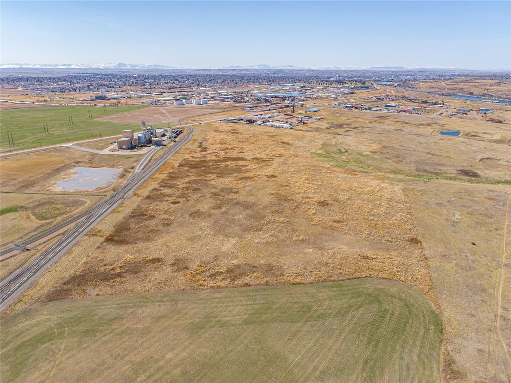 5701 18th Avenue N, Great Falls, MT 59405 photo 3