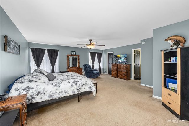 2764 Avalon Lane, Montgomery, IL 60538