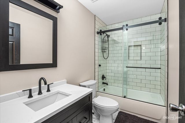 2764 Avalon Lane, Montgomery, IL 60538