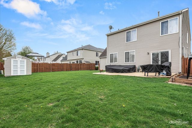 2764 Avalon Lane, Montgomery, IL 60538