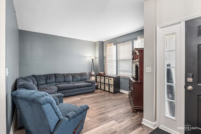 2764 Avalon Lane, Montgomery, IL 60538