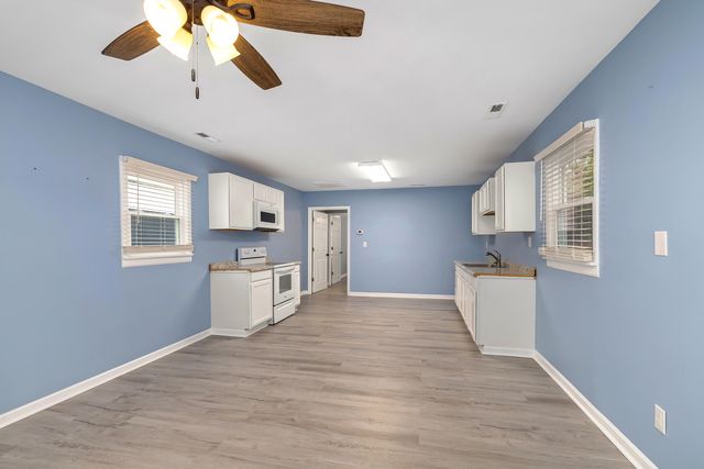 2120 Tanglewood Road, Sumter, SC 29154