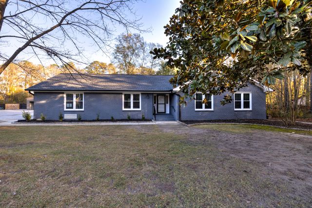 2120 Tanglewood Road, Sumter, SC 29154