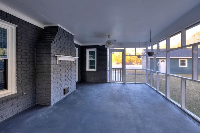 2120 Tanglewood Road, Sumter, SC 29154