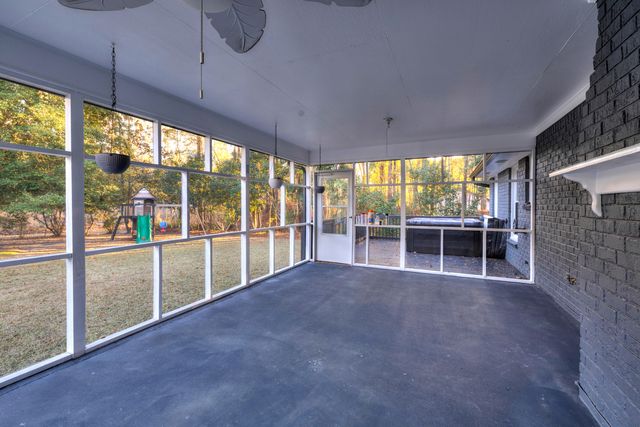 2120 Tanglewood Road, Sumter, SC 29154