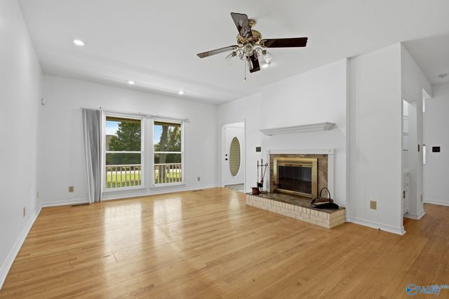 14767 Woodland Road, Athens, AL 35613