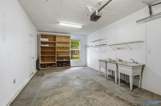 14767 Woodland Road, Athens, AL 35613
