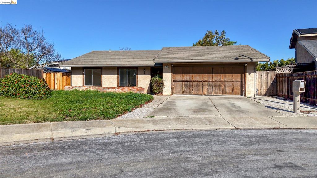 8093 Del Monte Ave, Newark, CA 94560