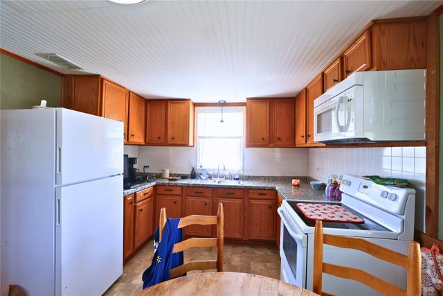 380 Vz County Road 4211, Ben Wheeler, TX 75754