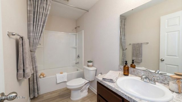 8503 MCGIRTS VILLAGE Lane, Jacksonville, FL 32210