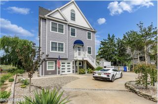 296 Alabama Avenue, Toms River, NJ 08753