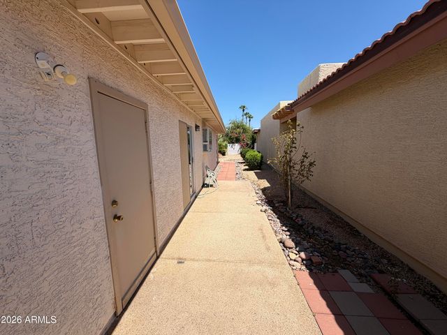 25831 S ASHWOOD Drive, Sun Lakes, AZ 85248