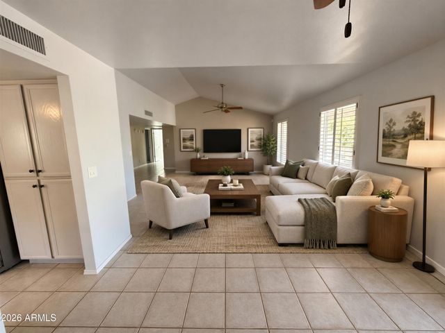 25831 S ASHWOOD Drive, Sun Lakes, AZ 85248