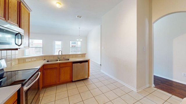 3223 Winding Ridge Circle, Arlington, TX 76001