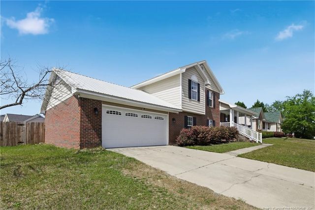 4816 Miranda Drive, Hope Mills, NC 28348