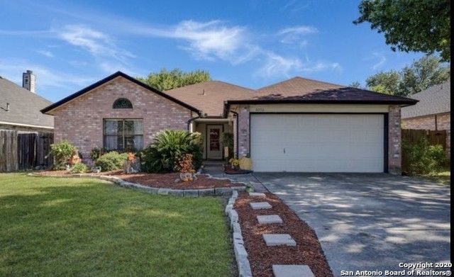 8050 SWINDOW CIR, Converse, TX 78109
