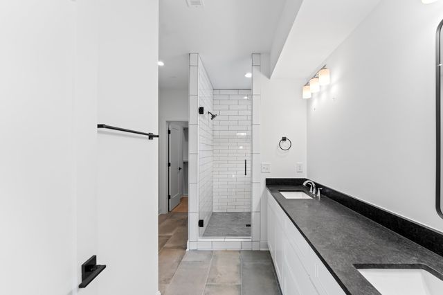 916D 32nd Ave, N, Nashville, TN 37209