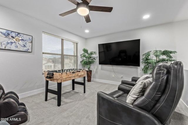 10617 W DALEY Lane, Peoria, AZ 85383