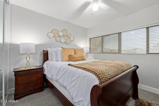 10617 W DALEY Lane, Peoria, AZ 85383