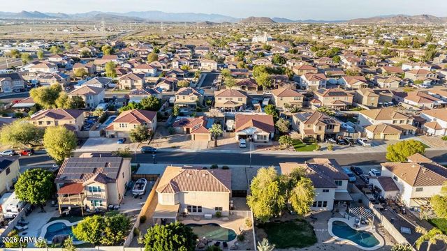 10617 W DALEY Lane, Peoria, AZ 85383