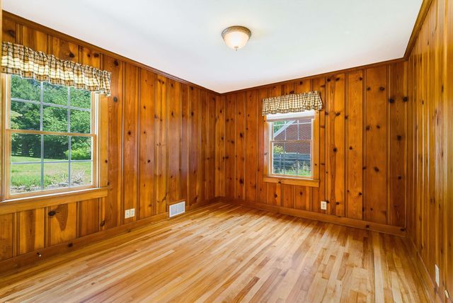 810 REID ST, Staunton, VA 24401