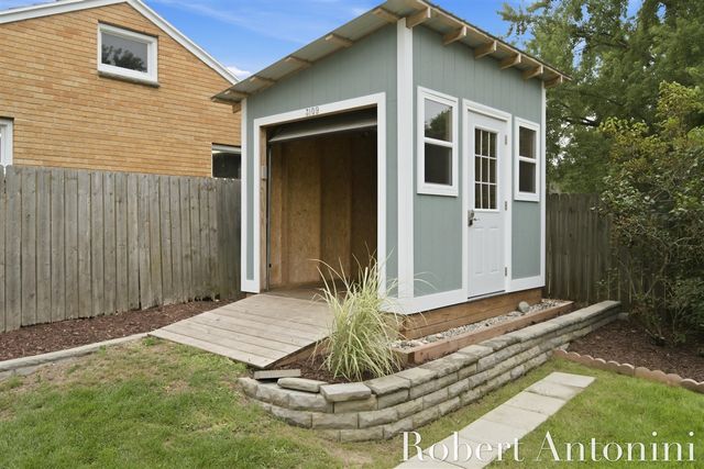 3148 Amon Avenue, Grand Rapids, MI 49525