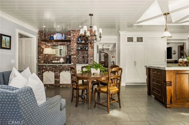 2162 Racquet Hill, North Tustin, CA 92705