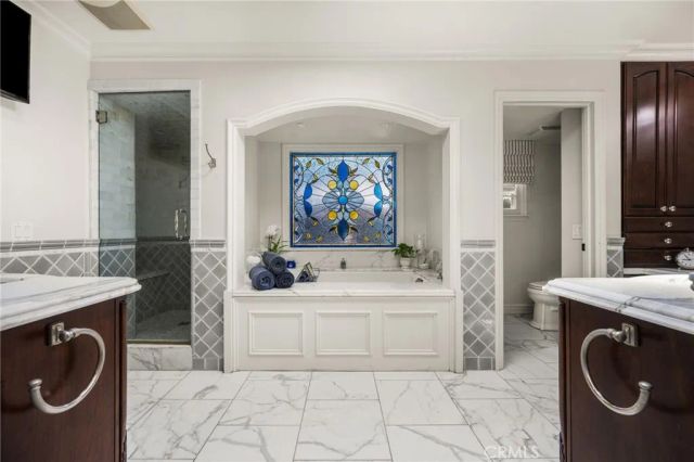 2162 Racquet Hill, North Tustin, CA 92705
