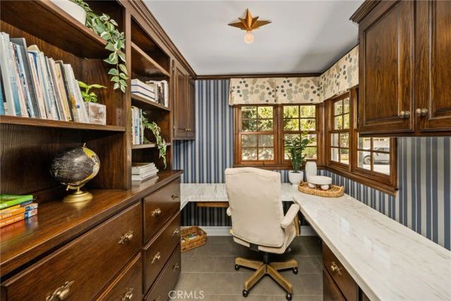 2162 Racquet Hill, North Tustin, CA 92705