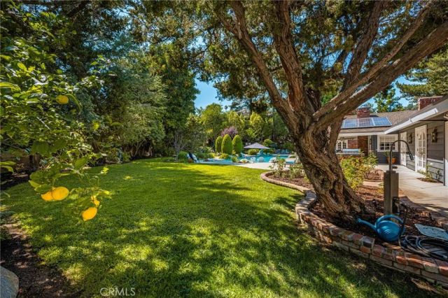 2162 Racquet Hill, North Tustin, CA 92705