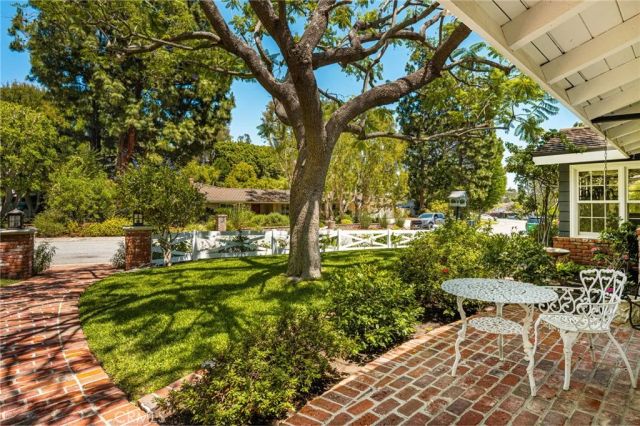 2162 Racquet Hill, North Tustin, CA 92705