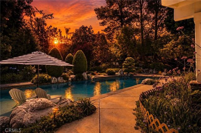 2162 Racquet Hill, North Tustin, CA 92705