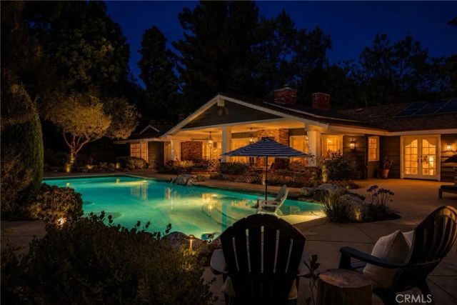 2162 Racquet Hill, North Tustin, CA 92705