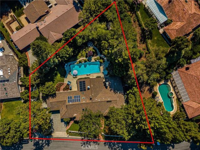 2162 Racquet Hill, North Tustin, CA 92705