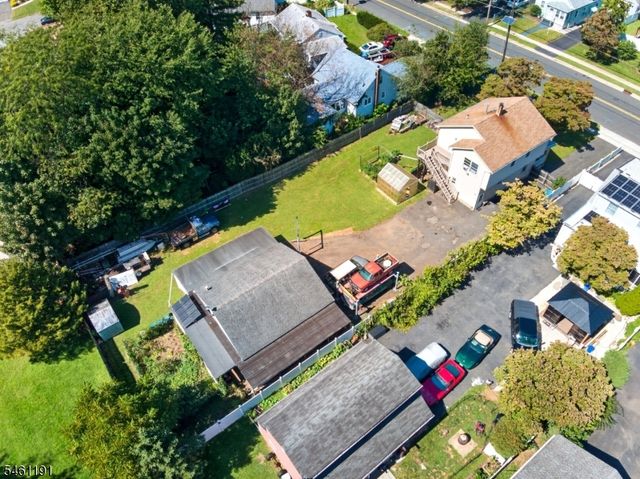 488 Harris Ave, Middlesex Boro, NJ 08846
