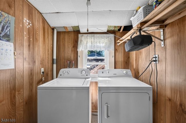 488 Harris Ave, Middlesex Boro, NJ 08846