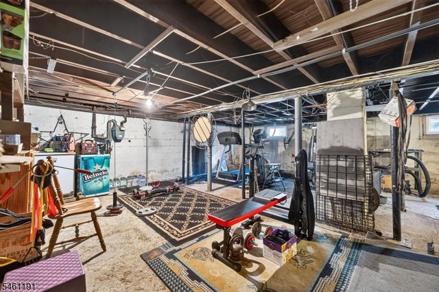 488 Harris Ave, Middlesex Boro, NJ 08846