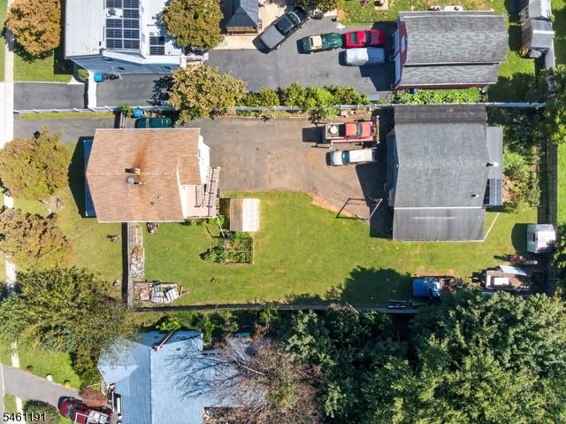 488 Harris Ave, Middlesex Boro, NJ 08846