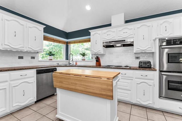 10139 Cherry Tree Drive, Dallas, TX 75243