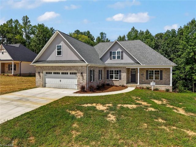 267 Cool Run, Lexington, NC 27295