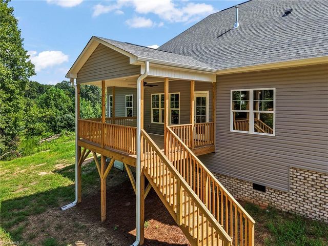 267 Cool Run, Lexington, NC 27295