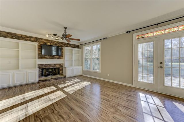 1156 Grand Oaks NW Glen, Marietta, GA 30064