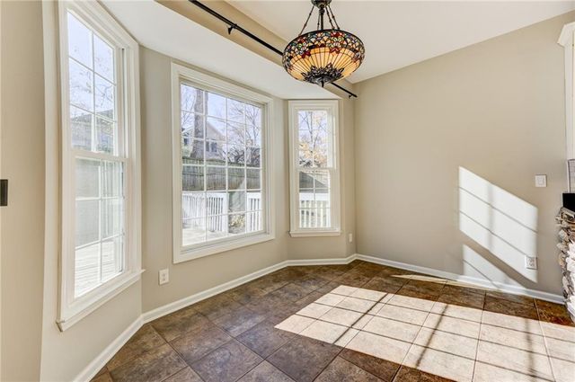 1156 Grand Oaks NW Glen, Marietta, GA 30064