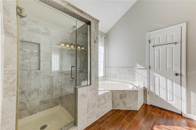 1156 Grand Oaks NW Glen, Marietta, GA 30064